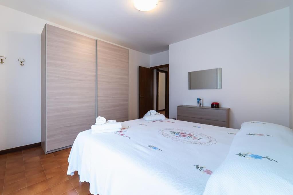 Appartement Casa Magnodeno à Lecco Extérieur photo
